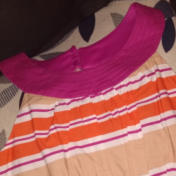 Dress - Picture 3 of 4